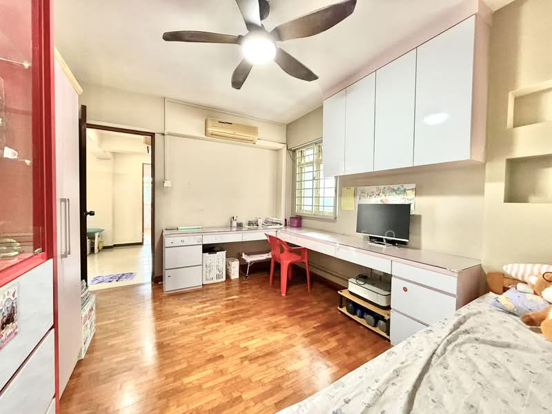 For Sale - 132 Edgedale Plains