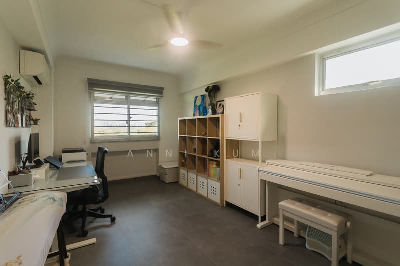 496D Tampines Avenue 9 HDB Flat For Sale at S$ 948,888 | PropertyGuru Singapore - Study