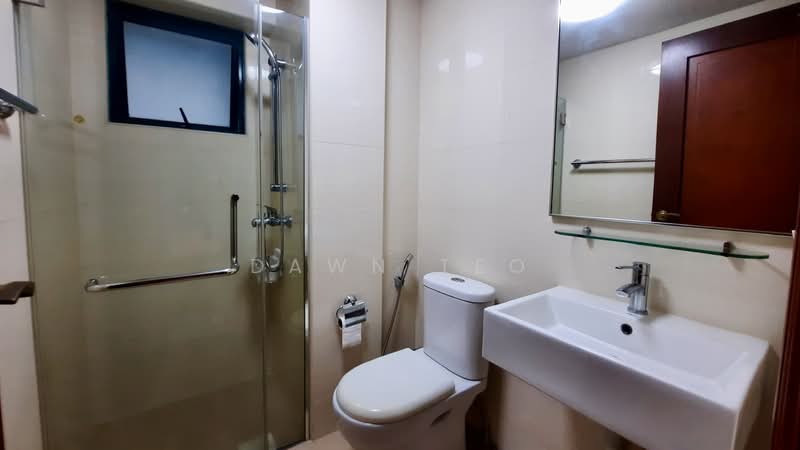 J C Draycott, 34 Draycott Drive, 2 Bedrooms, 850 sqft, Apartment For Rent, by Dawn Teo, 500089592 - Bathroom - PropertyGuru.com.sg
