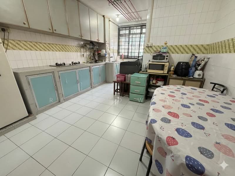745 Jurong West Street 73 HDB Flat For Sale at S$ 520,000 | PropertyGuru Singapore