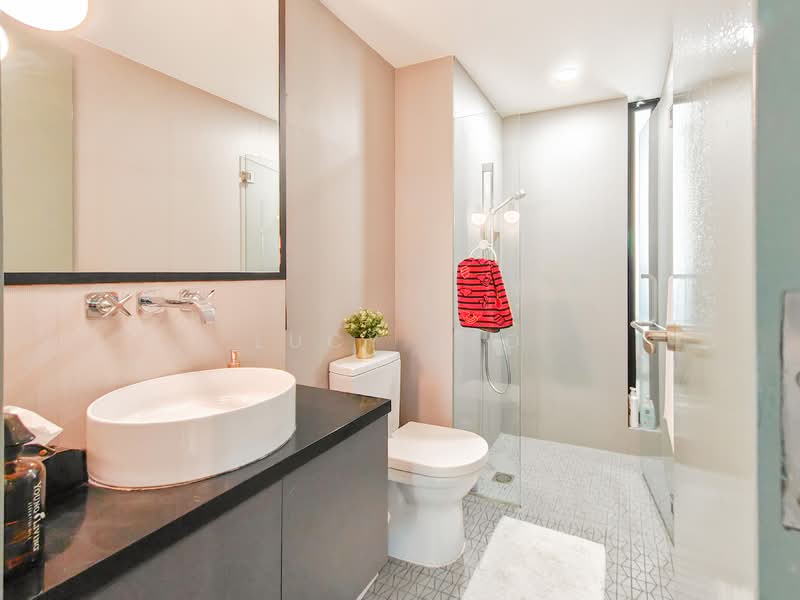 The Raintree Condominium For Sale at S$ 2,250,000 | PropertyGuru Singapore - Common Bathroom