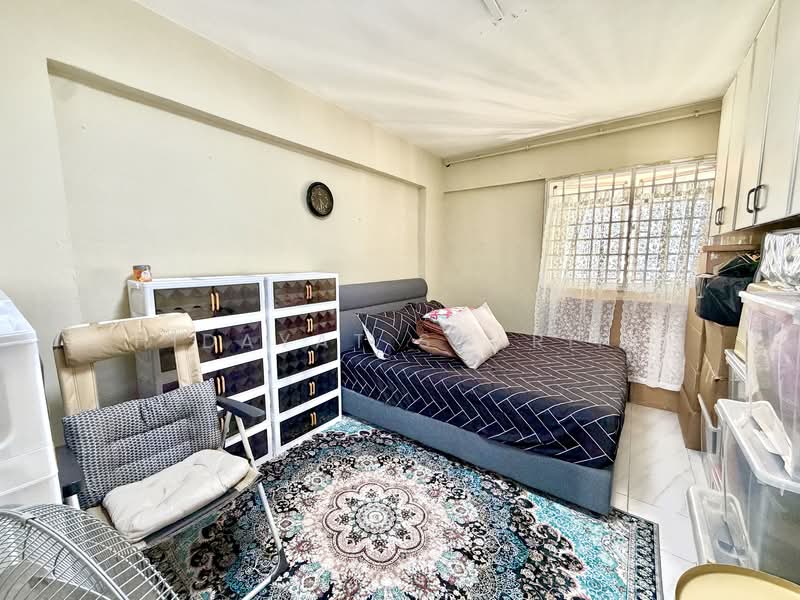 149 Bedok Reservoir Road HDB Flat For Sale at S$ 590,000 | PropertyGuru Singapore - Bedroom