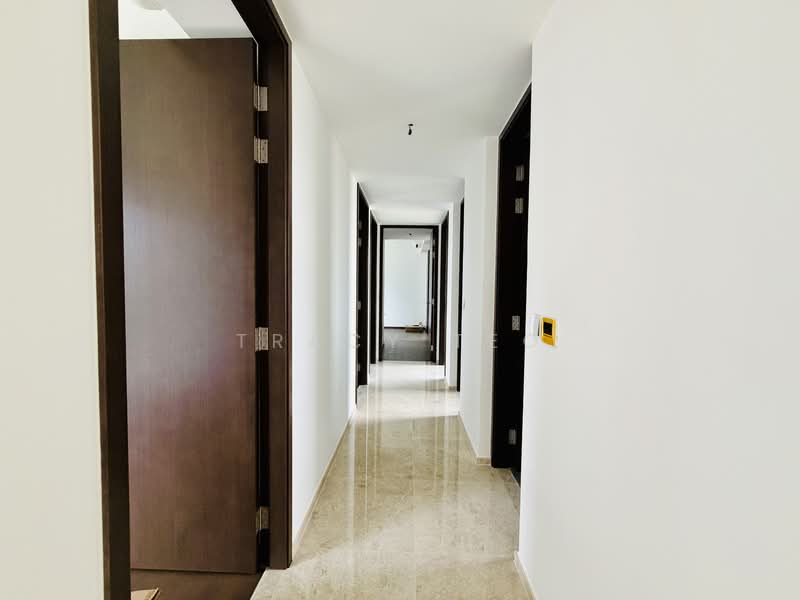 Tembusu Grand, 94 Jalan Tembusu, 5 Bedrooms, 1,711 sqft, Condominium For Rent, by Tracy Teo, 500089622 - Corridor - PropertyGuru.com.sg