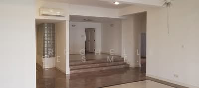 For Rent - Leonie Condotel