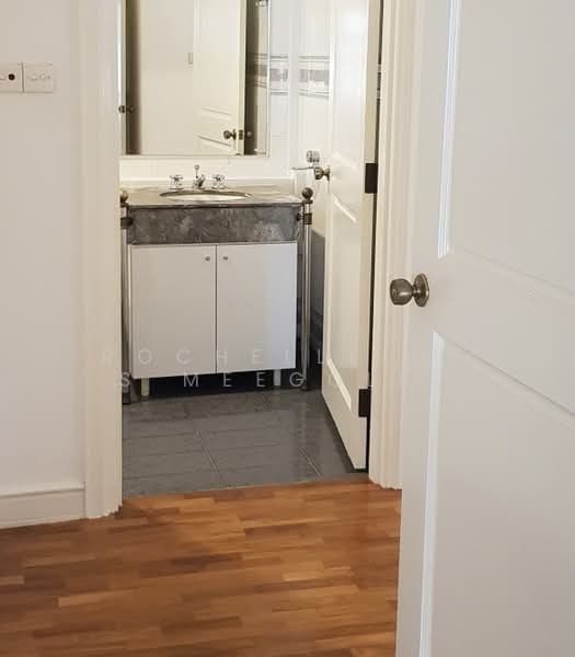 Leonie Condotel, 2 Leonie Hill Road, 4 Bedrooms, 2,722 sqft, Condominium For Rent, by Rochelle De S Meegolle, 500089623 - Bathroom - PropertyGuru.com.sg