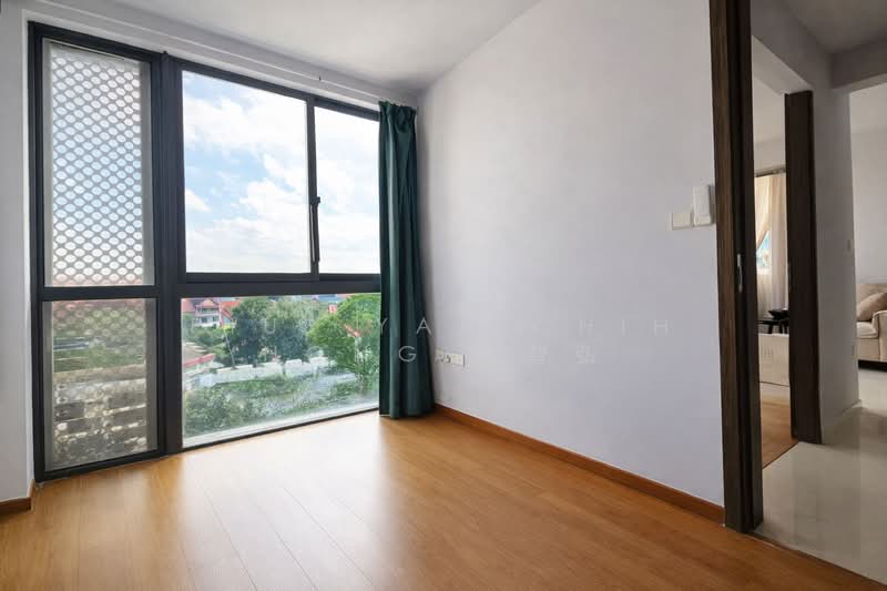 One Robey Condominium For Sale at S$ 888,888 | PropertyGuru Singapore - Interior