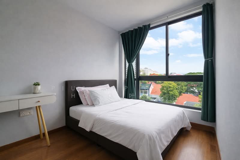 One Robey Condominium For Sale at S$ 888,888 | PropertyGuru Singapore - Bedroom