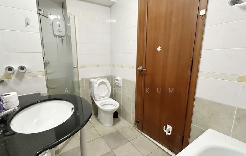 The Floravale, 226 Westwood Avenue, Room Rental, 100 sqft, Executive Condominium For Rent, by Amanda Kum, 500089634 - Bathroom - PropertyGuru.com.sg