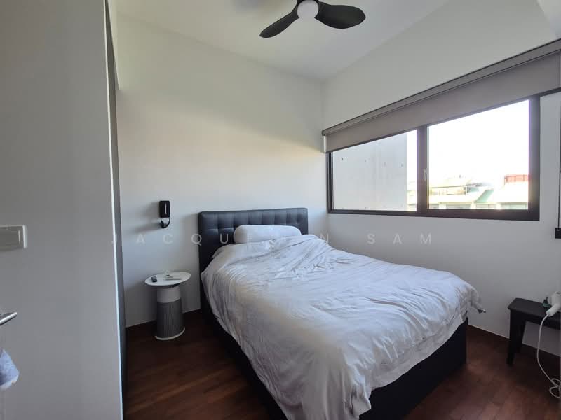 Kent Ridge Hill Residences Condominium For Sale at S$ 1,200,000 | PropertyGuru Singapore - Bedroom