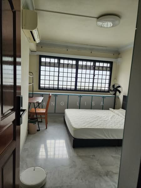 842 Jurong West Street 81, 842 Jurong West Street 81, Room Rental, 100 sqft, HDB Flat For Rent, by Thng Lisa, 500089659 - CR3 Bedroom  - PropertyGuru.com.sg