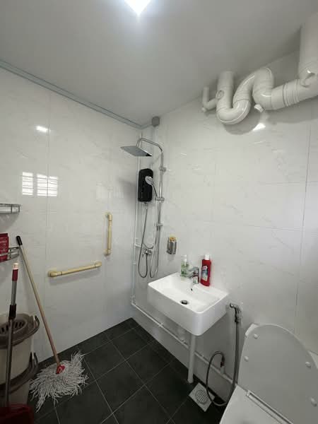 879 Woodlands Street 82, 879 Woodlands Street 82, 3 Bedrooms, 1,130 sqft, HDB Flat For Rent, by Jimmy Tay Ge Xiong, 500089665 - PropertyGuru.com.sg