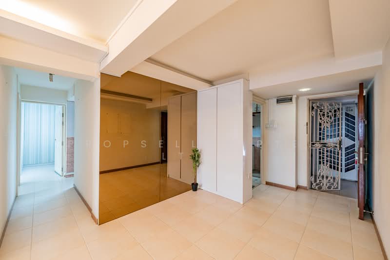 26 Bendemeer Road HDB Flat For Sale at S$ 515,000 | PropertyGuru Singapore - Entrance