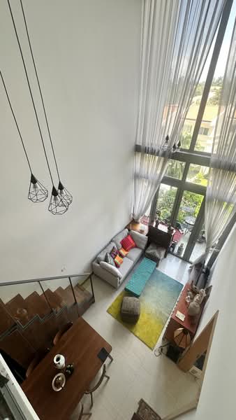 Pollen & Bleu Condominium For Sale at S$ 2,000,000 | PropertyGuru Singapore - Living Room