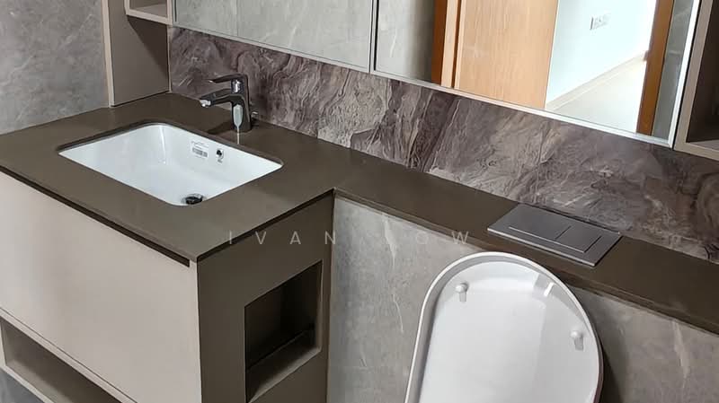 Penrose Condominium For Sale at S$ 1,730,000 | PropertyGuru Singapore - Bathroom