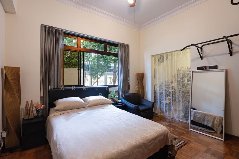 Astrid Meadows Condominium For Sale at S$ 6,198,000 | PropertyGuru Singapore - Bedroom