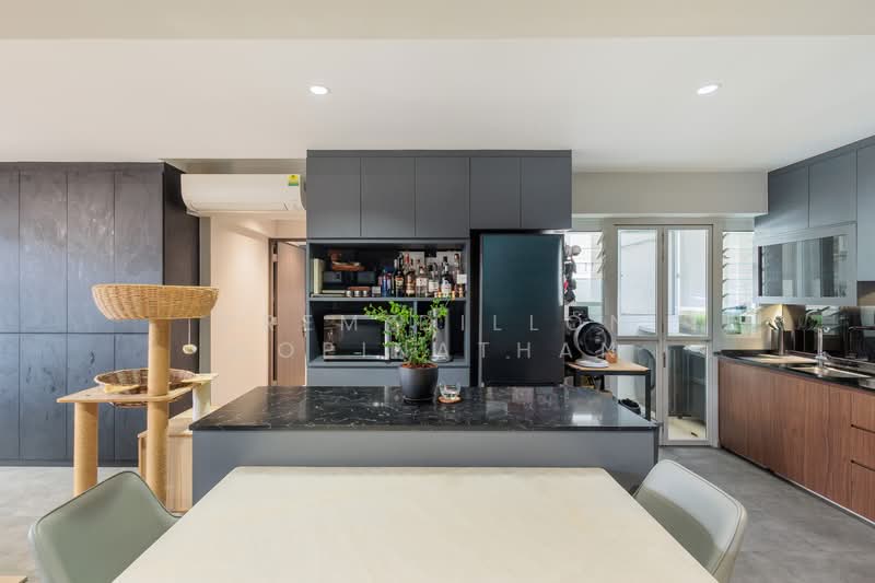 622B Tampines Avenue 12 HDB Flat For Sale at S$ 789,999 | PropertyGuru Singapore - Kitchen