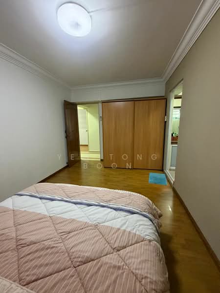 189C Rivervale Drive HDB Flat For Sale at S$ 850,000 | PropertyGuru Singapore - Bedroom