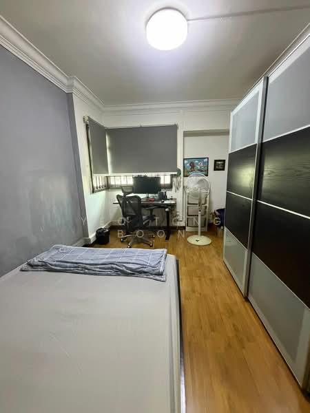 189C Rivervale Drive HDB Flat For Sale at S$ 850,000 | PropertyGuru Singapore - Bedroom