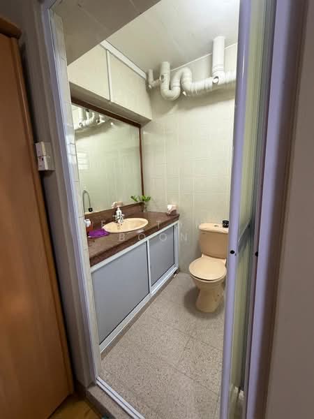 189C Rivervale Drive HDB Flat For Sale at S$ 850,000 | PropertyGuru Singapore - Bathroom