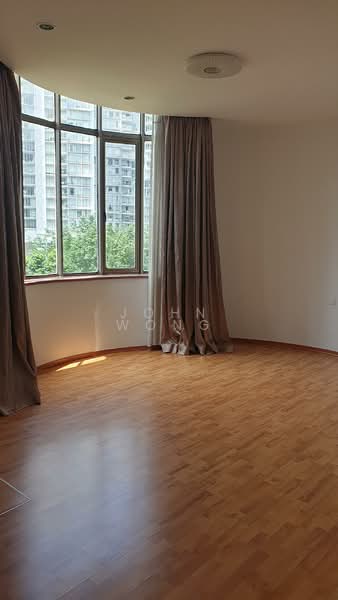 Horizon Towers Condominium For Sale at S$ 3,900,000 | PropertyGuru Singapore - View