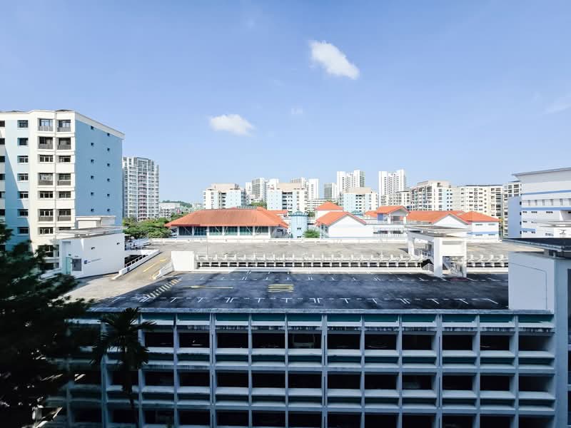 368 Woodlands Avenue 1, 368 Woodlands Avenue 1, Room Rental, 200 sqft, HDB Flat For Rent, by Lua Shi Ying, 500089757 - Exterior - PropertyGuru.com.sg