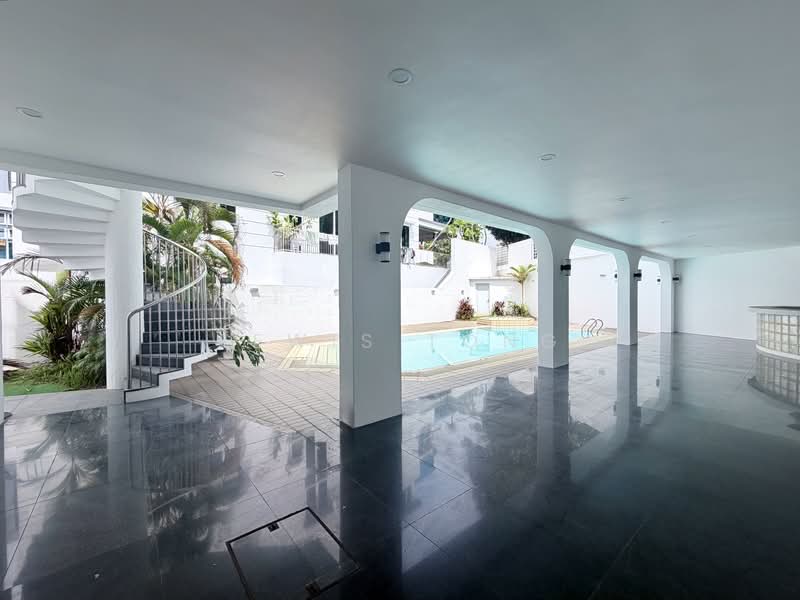 Large Hill Top Freehold Semi Detached @ Sennett Avenue Semi-Detached House For Sale at S$ 11,000,000 | PropertyGuru Singapore - Exterior