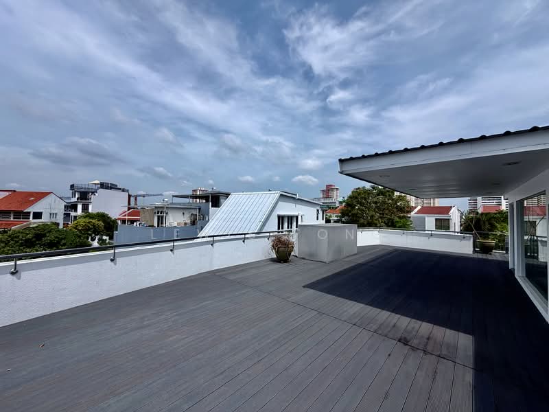 Large Hill Top Freehold Semi Detached @ Sennett Avenue Semi-Detached House For Sale at S$ 11,000,000 | PropertyGuru Singapore - Exterior