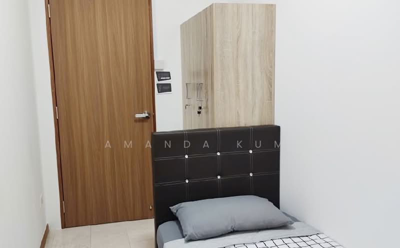 The Lakeshore, 33 Jurong West Street 41, Room Rental, 100 sqft, Condominium For Rent, by Amanda Kum, 500089767 - Bedroom - PropertyGuru.com.sg