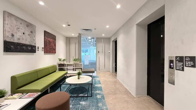 APBC Building, 75 High Street, 3,000 sqft, Office For Rent, by Alicia Koo, 500089775 - Lobby - CommercialGuru.com.sg