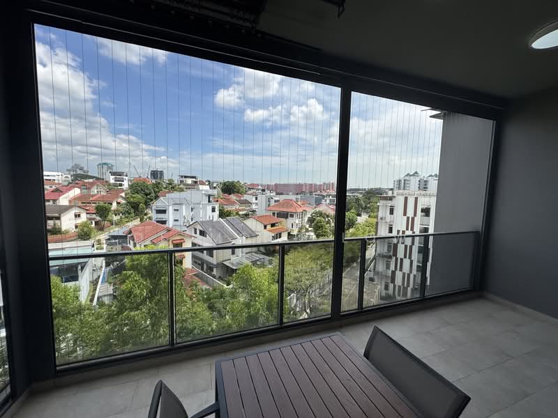 Verdale, 10 De Souza Avenue, 4 Bedrooms, 1,518 sqft, Condominium For Rent, by Desmond Low, 500089779 - Balcony - PropertyGuru.com.sg