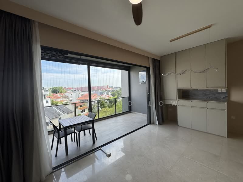 Verdale, 10 De Souza Avenue, 4 Bedrooms, 1,518 sqft, Condominium For Rent, by Desmond Low, 500089779 - Balcony - PropertyGuru.com.sg