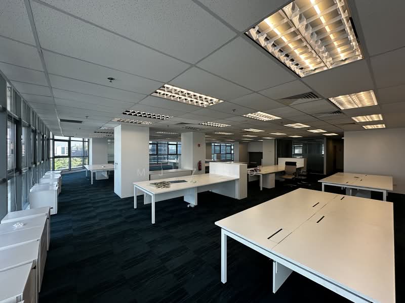 Fragrance Empire Building, 456 Alexandra Road, 3,907 sqft, Office For Rent, by MJ Zhuo, 500089790 - CommercialGuru.com.sg