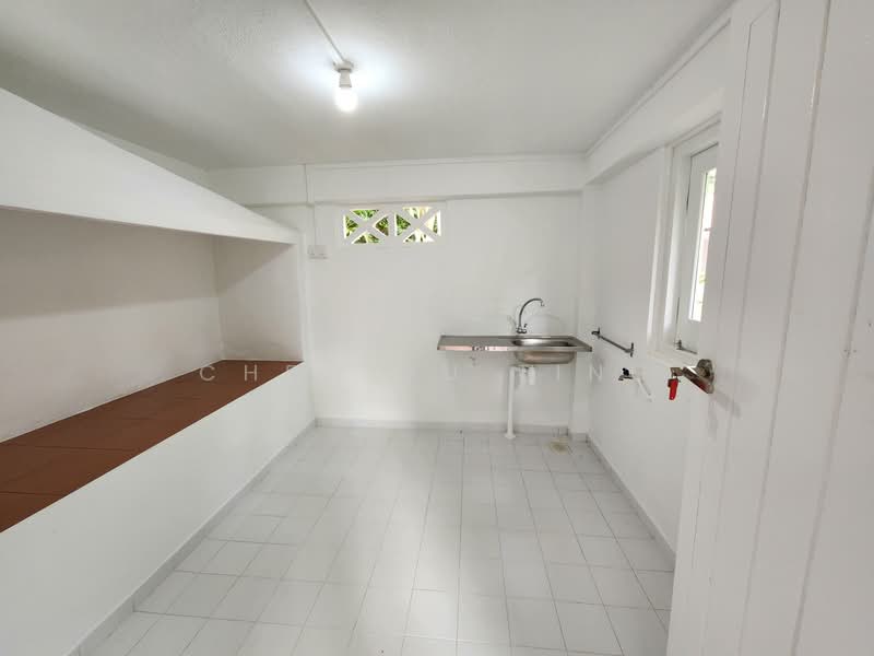 98 Woodleigh Park, , 7 Bedrooms, 5,423 sqft, Bungalow House For Rent, by Chew Yu Ting, 500089796 - Annex - Kitchen - PropertyGuru.com.sg