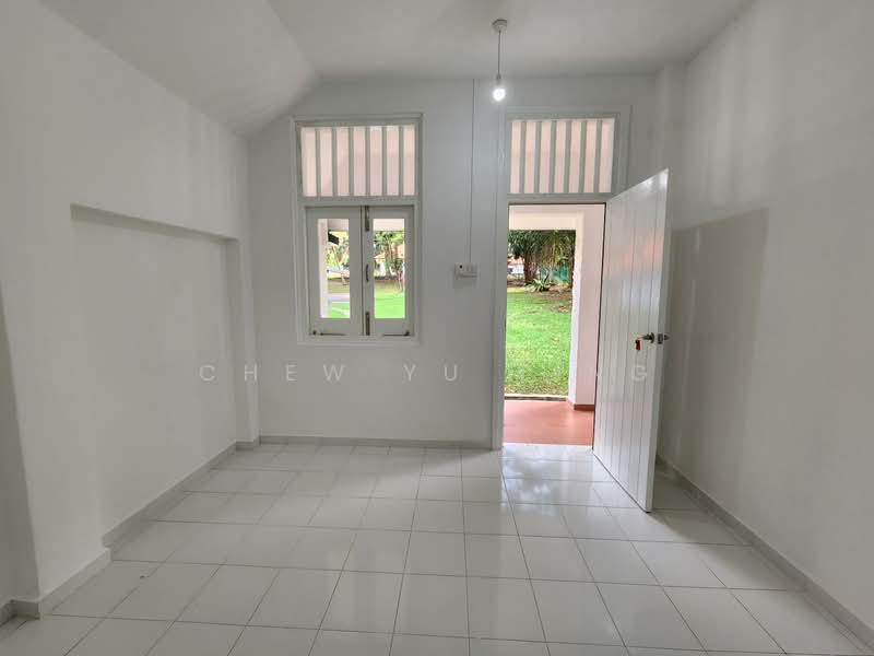 98 Woodleigh Park, , 7 Bedrooms, 5,423 sqft, Bungalow House For Rent, by Chew Yu Ting, 500089796 - Annex - Room 3 - PropertyGuru.com.sg