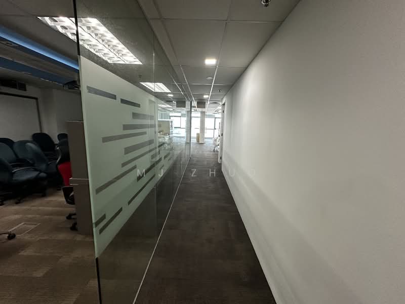 Fragrance Empire Building, 456 Alexandra Road, 1,755 sqft, Office For Rent, by MJ Zhuo, 500089803 - CommercialGuru.com.sg