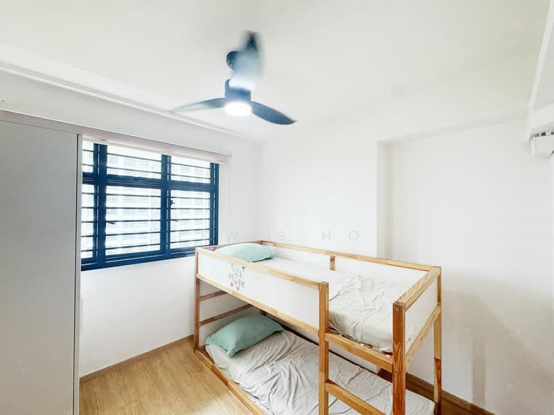 415B Northshore Drive HDB Flat For Sale at S$ 650,000 | PropertyGuru Singapore - Bedroom