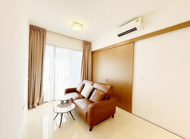 Verdale Condominium For Sale at S$ 950,000 | PropertyGuru Singapore - Living Room