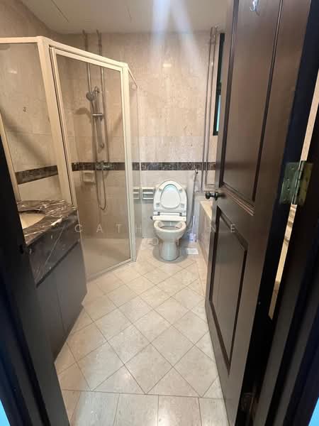 The Bencoolen, 180A Bencoolen Street, Room Rental, 100 sqft, Apartment For Rent, by Catherine Koh, 500089827 - Private Bathroom 1609 - PropertyGuru.com.sg