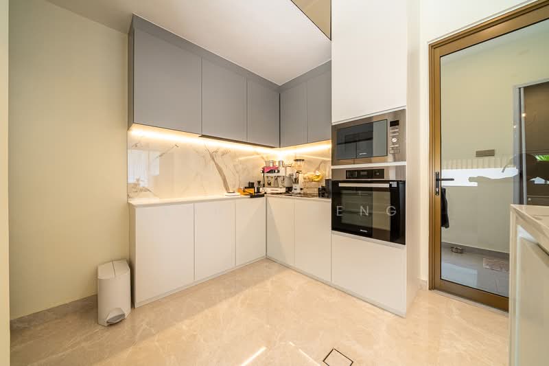 Jalan Lim Tai See Semi-Detached House For Sale at S$ 8,000,000 | PropertyGuru Singapore - Kitchen