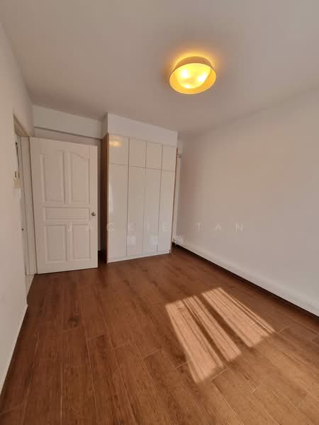 For Rent - Parkway View