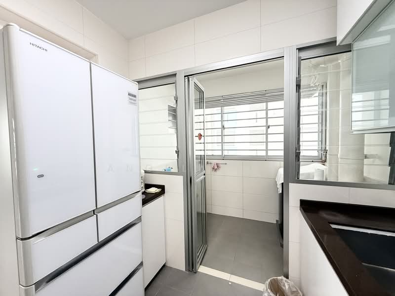 351B Anchorvale Road, 351B Anchorvale Road, 2 Bedrooms, 721 sqft, HDB Flat For Rent, by Angela Neo, 500089870 - Kitchen - PropertyGuru.com.sg