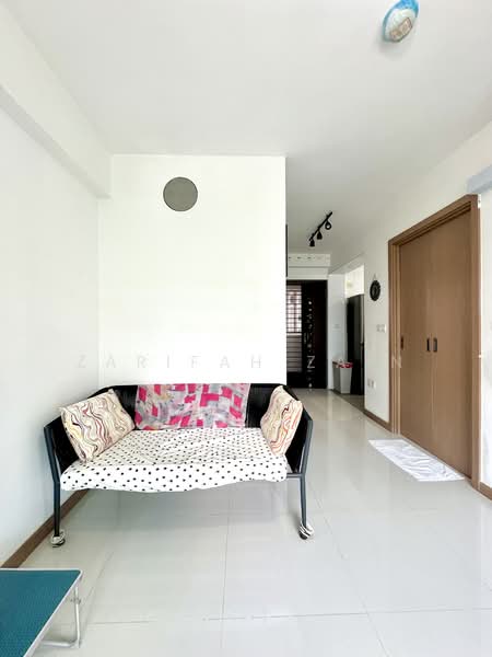 421B Northshore Drive HDB Flat For Sale at S$ 350,000 | PropertyGuru Singapore