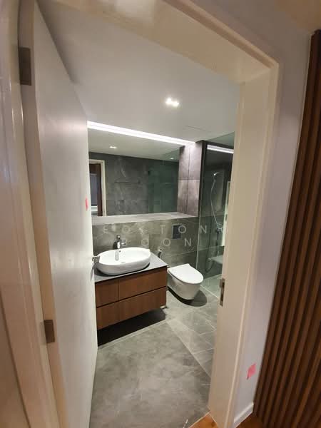 The Interlace Condominium For Sale at S$ 1,880,000 | PropertyGuru Singapore - Bathroom