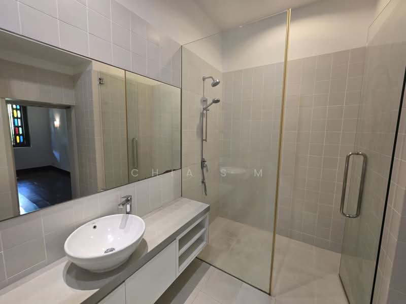 Emerald Hill Conservation Area, 15 Emerald Hill Road, 2 Bedrooms, 1,264 sqft, Conservation House For Rent, by Chia S M, 500089877 - Bathroom - PropertyGuru.com.sg