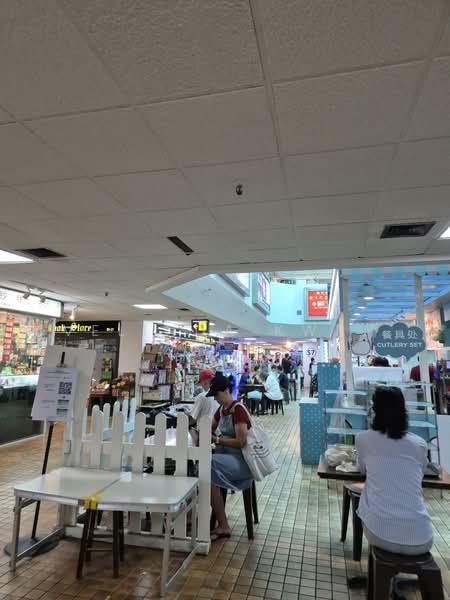 Beauty World Centre, 144 Upper Bukit Timah Road, 1,518 sqft, Mall Shop For Sale, by Velinda Kwan, 500089886 - Interior - CommercialGuru.com.sg