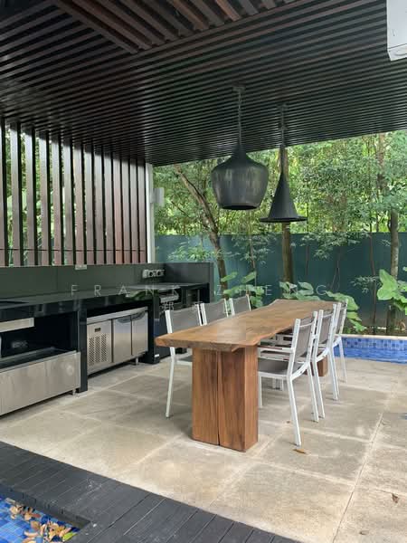 The Greenwood, 239 Greenwood Avenue, 5 Bedrooms, 3,000 sqft, Terraced House For Rent, by Frank Zheng 郑舜臣, 500089889 - Exterior - PropertyGuru.com.sg