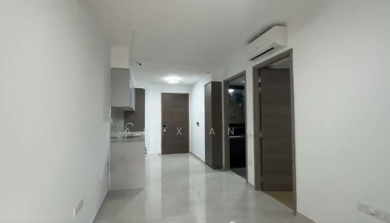 The Florence Residences Condominium For Sale at S$ 950,000 | PropertyGuru Singapore - Interior