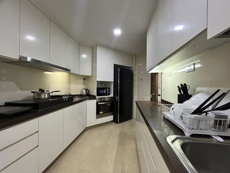 The Blossomvale, 900 Dunearn Road, Room Rental, 120 sqft, Condominium For Rent, by Wesley Toh, 500089933 - Kitchen - PropertyGuru.com.sg