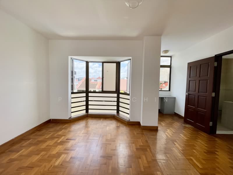 Platina Road Semi-Detached House For Sale at S$ 4,990,000 | PropertyGuru Singapore - Interior