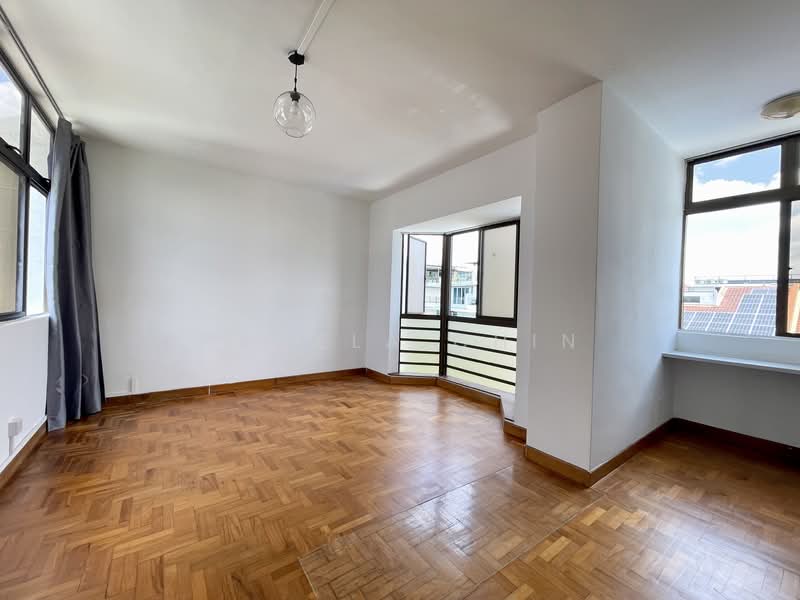 Platina Road Semi-Detached House For Sale at S$ 4,990,000 | PropertyGuru Singapore - Bedroom